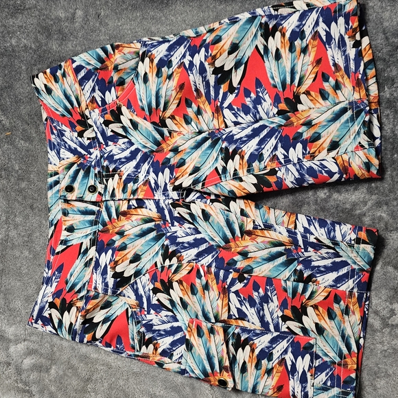 Womens Shredly Mountain Bike Shorts - Picture 2 of 7